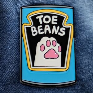 Toe Beans Enamel Pin - Black, Pink, Blue